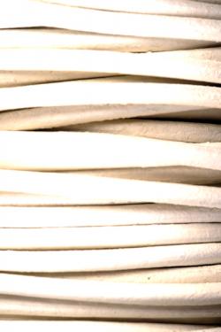 Lacet en cuir - épaisseur 3 mm - blanc métallisé 